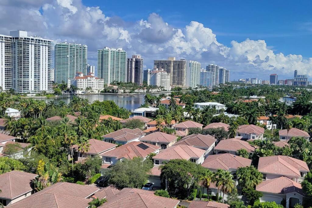 Ocean Reserve Sunny Isles 11Th Str-02330 Miami Beach Exterior foto