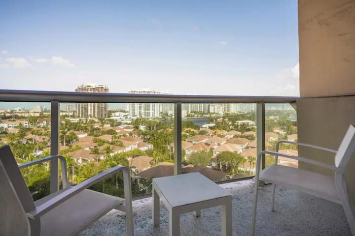 Ocean Reserve Sunny Isles 11Th Str-02330 Miami Beach Exterior foto