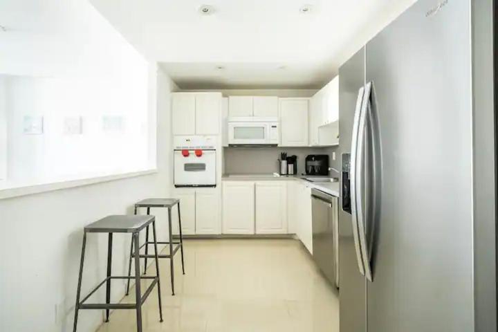 Ocean Reserve Sunny Isles 11Th Str-02330 Miami Beach Exterior foto